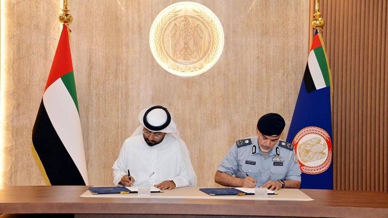 شرطة أبوظبي توقع اتفاقية لتنظيم العمل الإحصائي