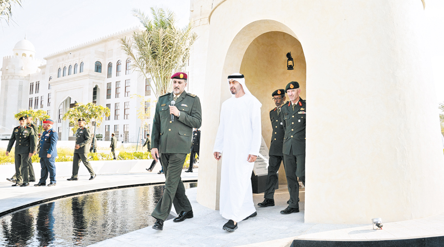 محمد بن زايد مسيرة رئيس وُلد قائداً من طراز رفيع صحيفة الخليج 