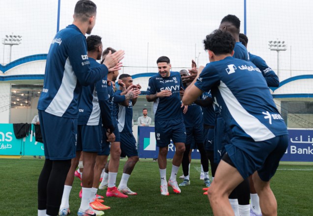 اكتمال صفوف النصر والهلال قبل قمتي الدوري السعودي