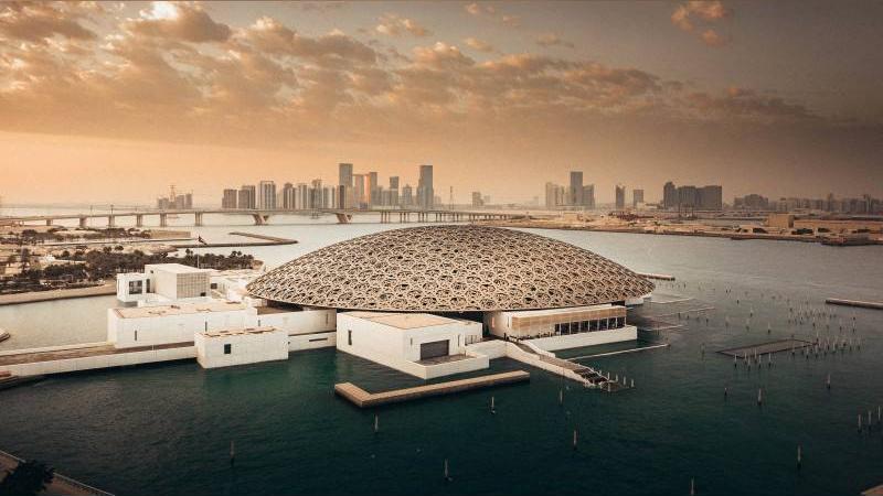 متحف اللوفر.. ملتقى حضارات العالم في أبوظبي
