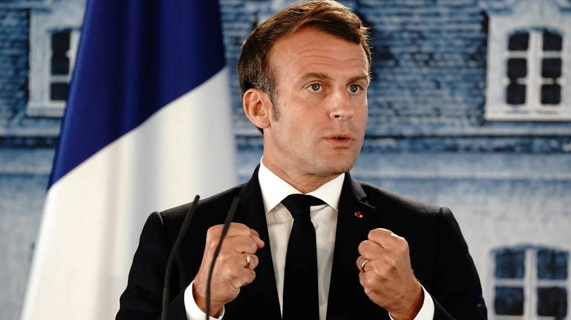 Macron : la fourniture d’avions de chasse à l’Ukraine « n’est pas exclue »