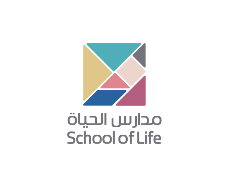 “Schools of Life” is decorated in January with masterpieces of jewelry and design