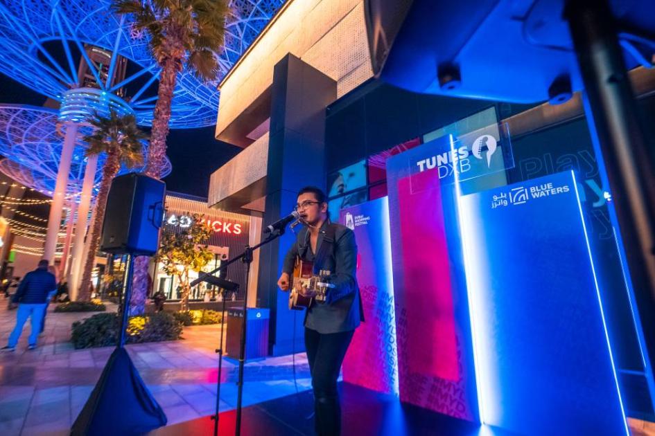 Dubai Shopping Festival 2022: Live Performances, Musical Shows, Comedy, and More!