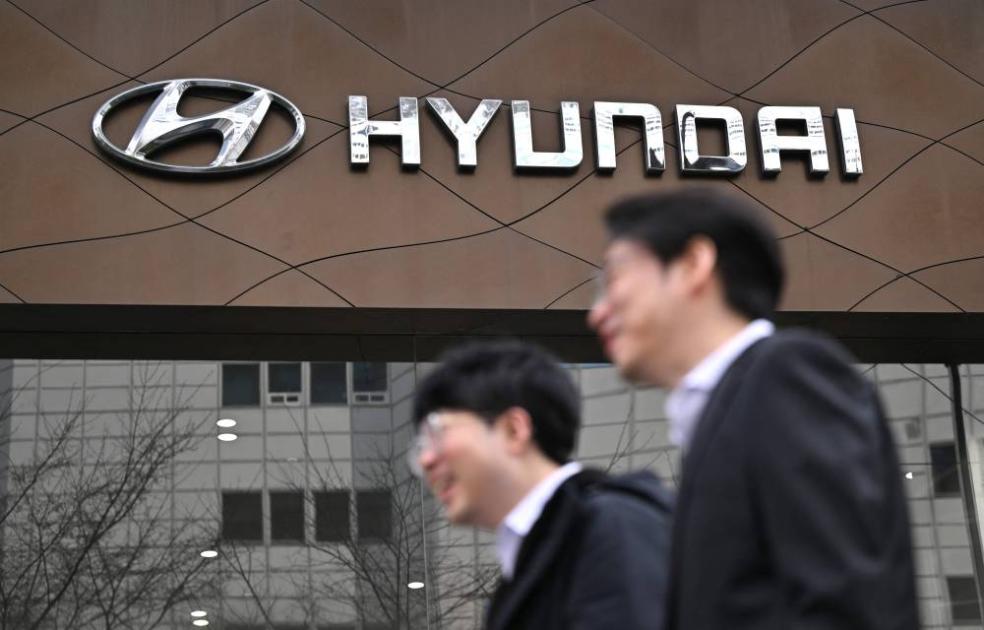 Hyundai unveils a plan to invest  billion in developing electric cars