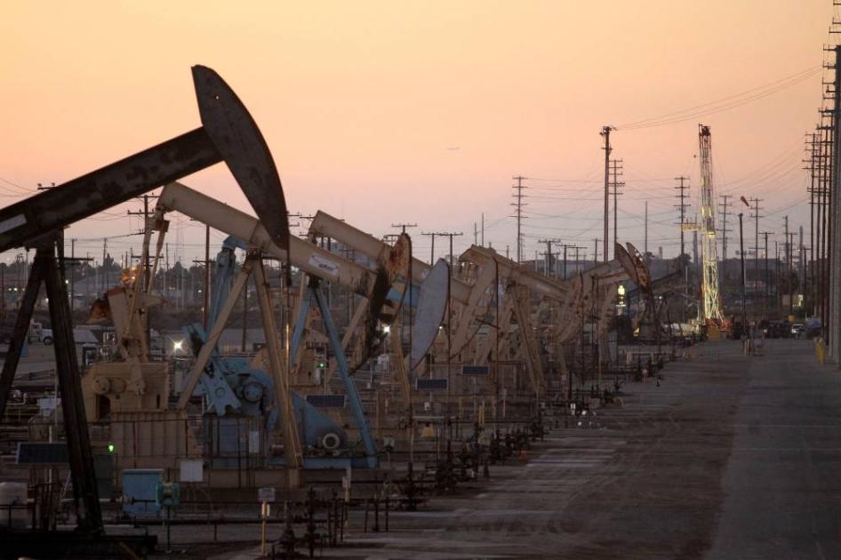 Oil Prices Fall Below  a Barrel Due to Demand Concerns: What You Need to Know