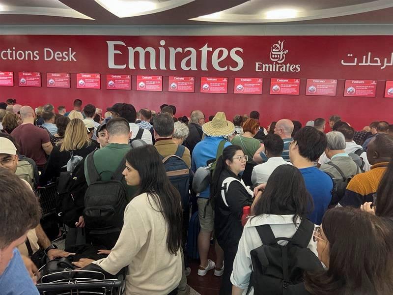 Emirates Airlines Travel Updates: Suspension of Connect Flight Check-ins and Flight Delays