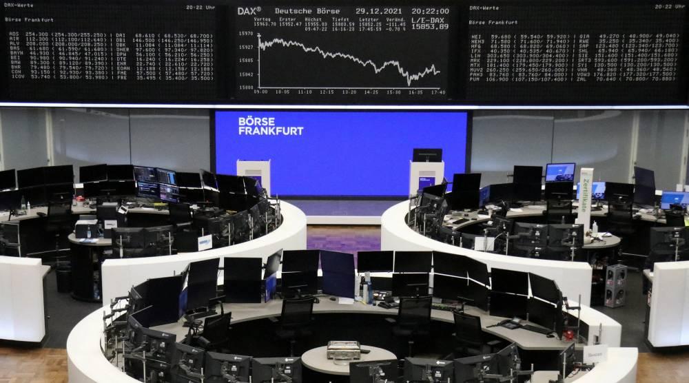 European shares fall amid uncertainty over fee reduce