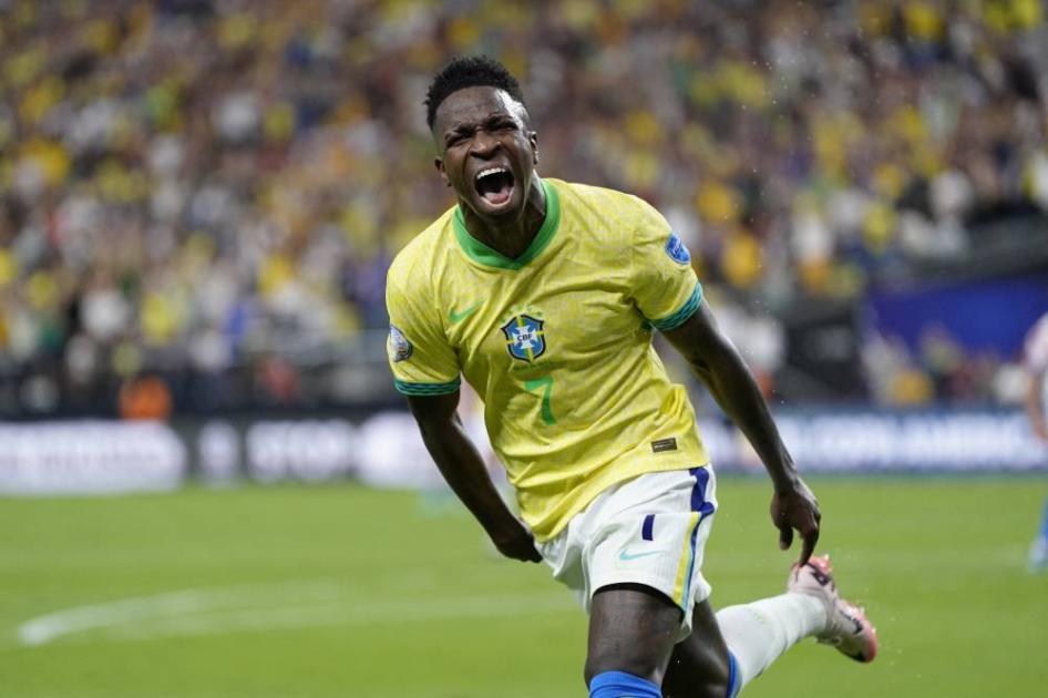 Vinicius double gives Brazil win over Paraguay