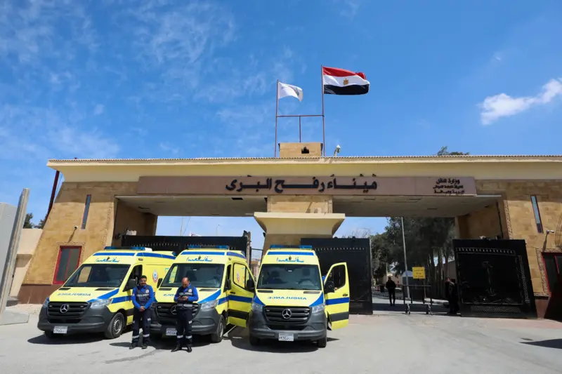 Egypt denies agreeing to transfer the Rafah crossing and refuses the entry of its forces into Gaza