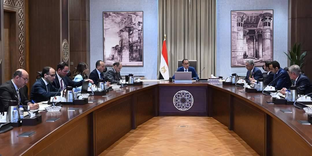 Египет 4 шинэ төсөлд 100 сая долларын хөрөнгө оруулалт хийж аж үйлдвэрийн салбарыг хөгжүүлж байна