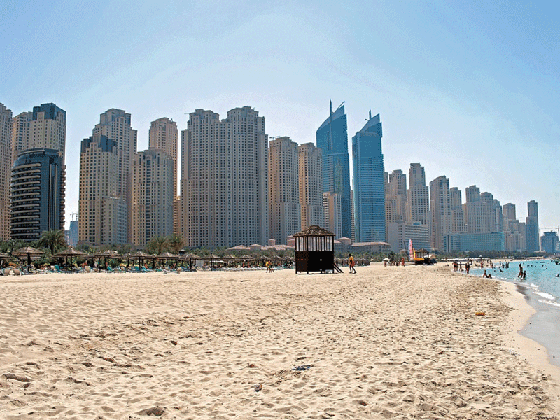 العودة إلى الشواطئ والسباحة ضوابط ومحاذير صحيفة الخليج